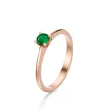 Pierścionek z różowego złota ze szmaragdem AJPZ_005